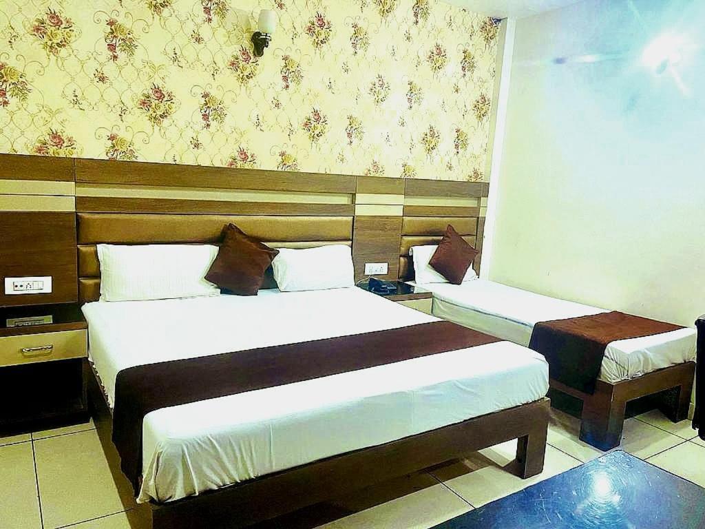 Balle Balle Inn By Next Level Hotels Amritsar Bagian luar foto
